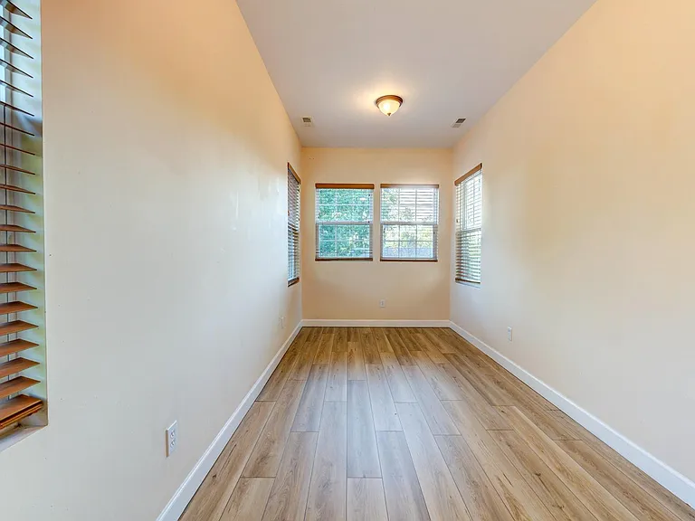 1140 Collingwood Dr — Photo 22