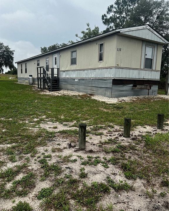 1st image of 137 Sarasota St #2