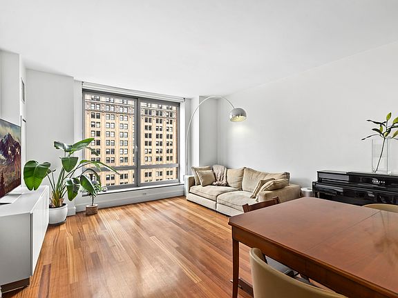 3rd image of 30 West St APT 24C