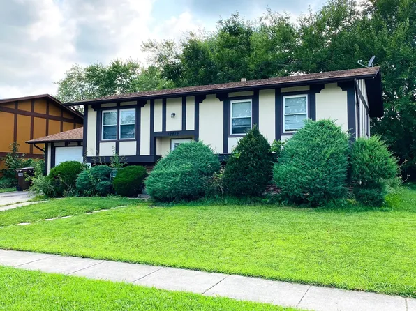 633 E 162nd Pl, South Holland, IL 60473