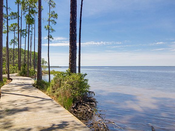 001-Churchill Oaks-MLS