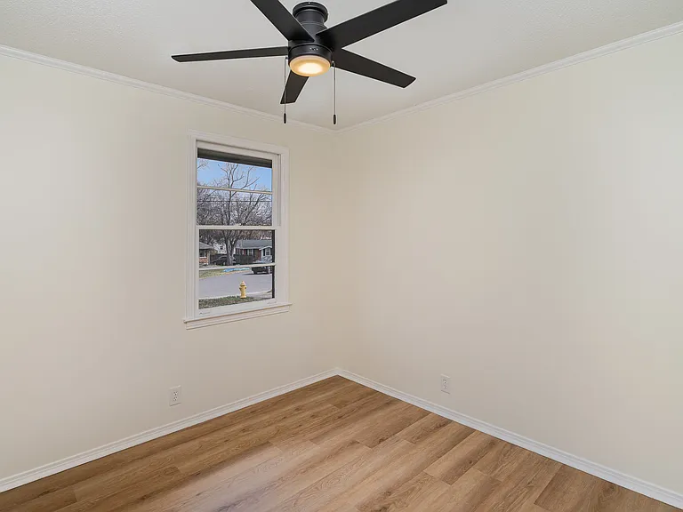 122 Brookside Dr — Photo 16