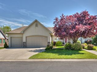 17121 E Daybreak Ln, Spokane Valley, WA 99016
