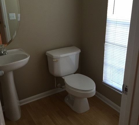 3rd image of 392 Piney Creek Dr