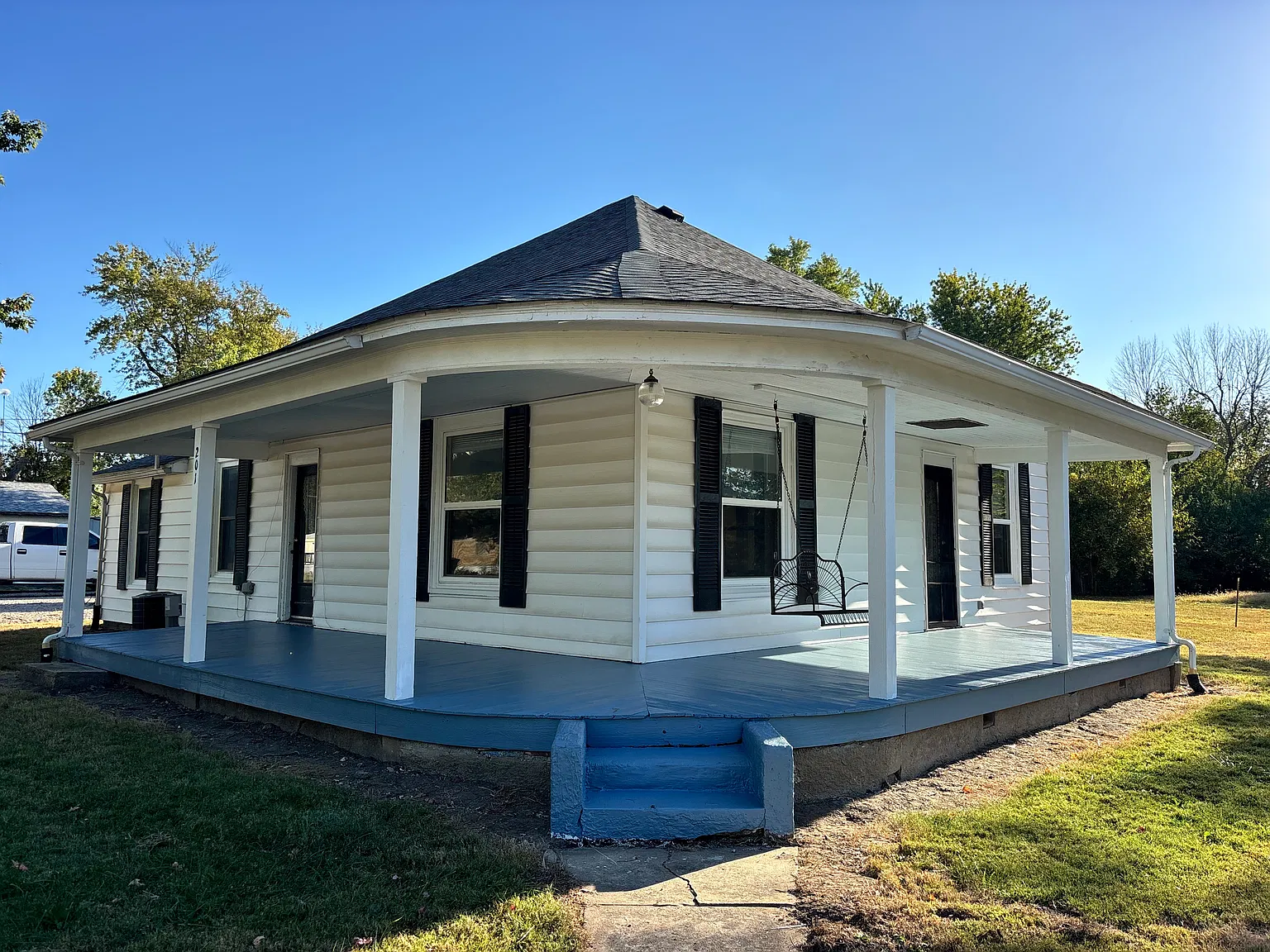 3 bed, 2148 sqft, $2,000 — Photo 1