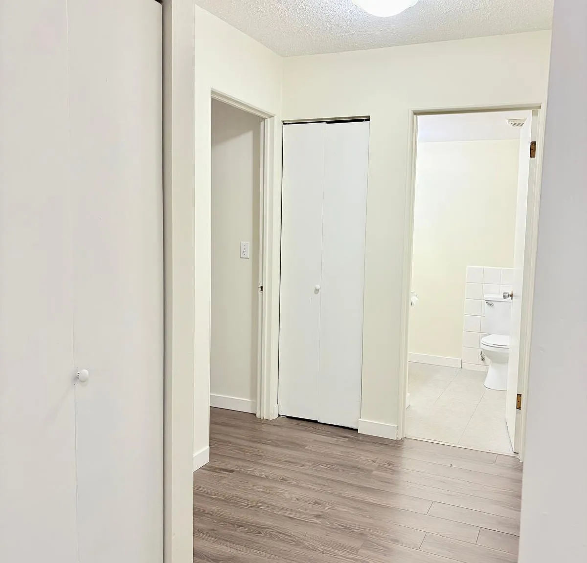 2 bed, 1000 sqft, $1,850 — Photo 4