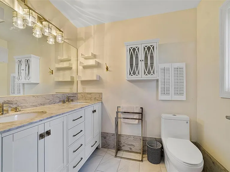 515 Florida St — Photo 30