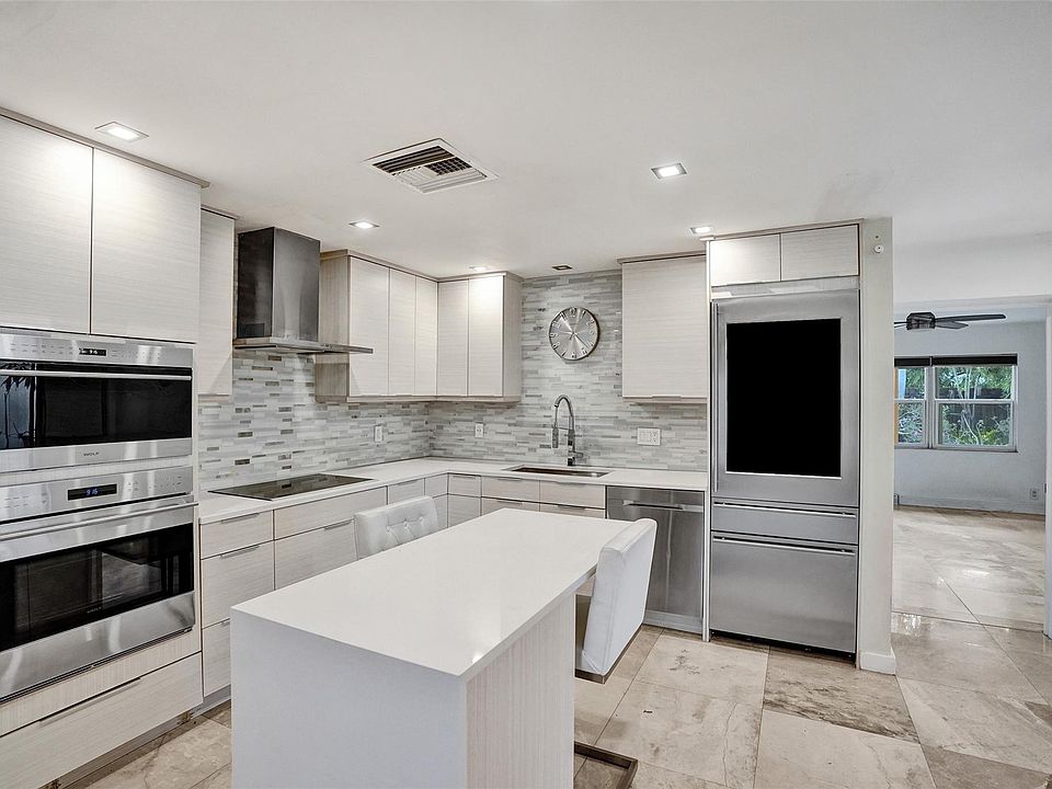 1st image of 5961 NE 3rd Avenue