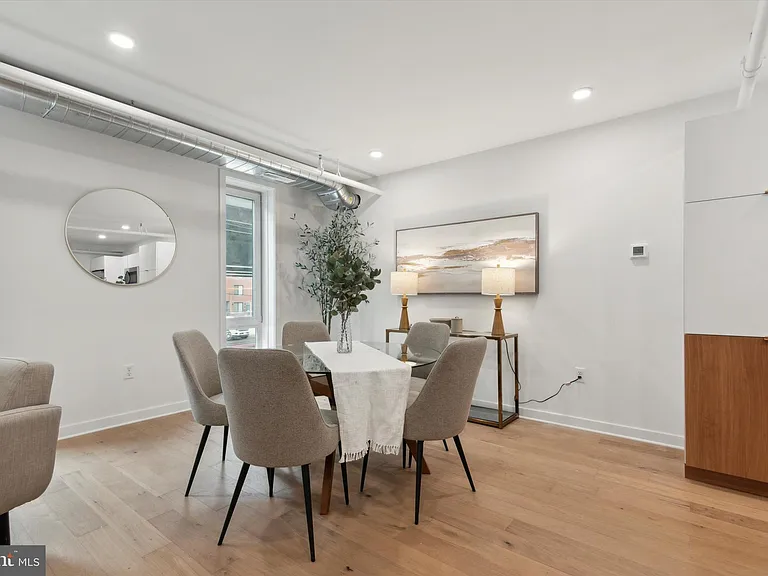1416 Frankford Ave #206 — Photo 10