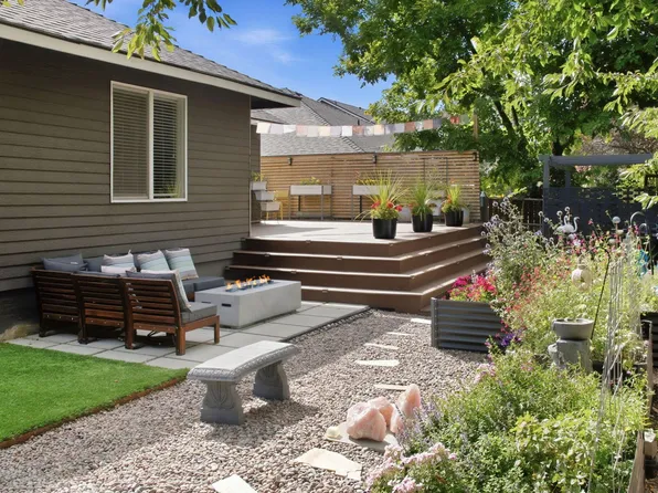 2624 NE Brandon Ct, Bend, OR 97701