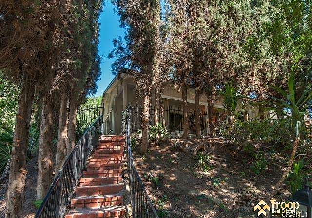 1st image of 3958 Dixie Canyon Ave