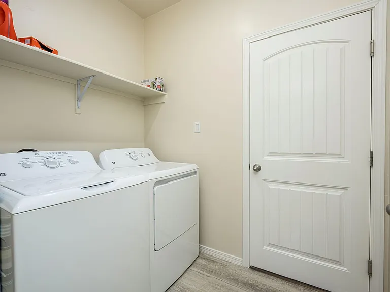 4617 Pulsar Ave — Photo 13