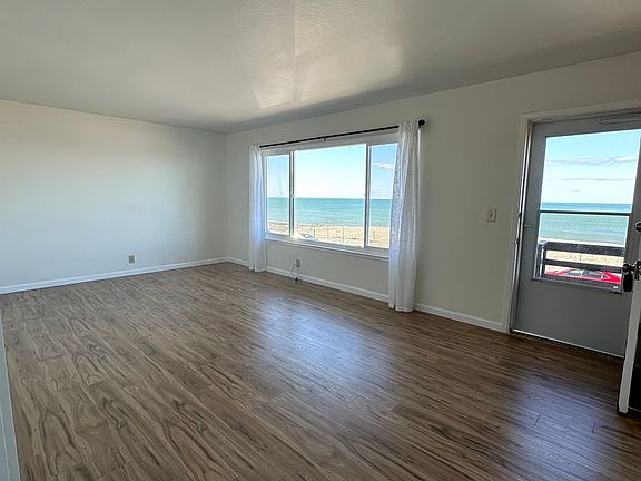 5th image of 305 Esplanade Ave