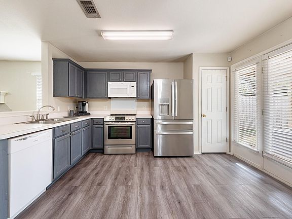 4th image of 4608 Northwood Dr