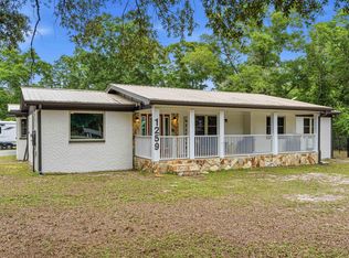 1259 Black Creek Blvd, Freeport, FL 32439