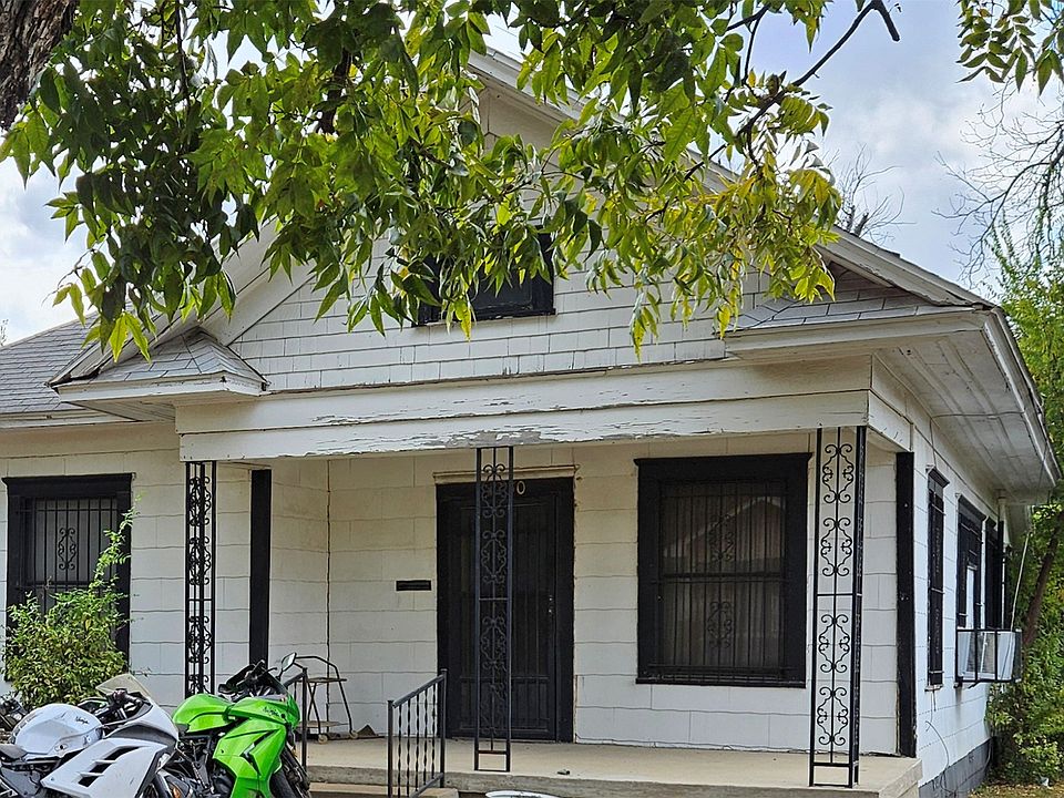 1st image of 1230 E Davis Ave
