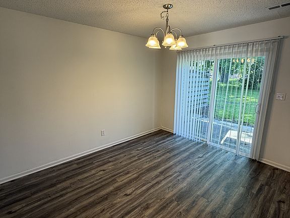 3rd image of 1010 B S Barbeque Rd #B