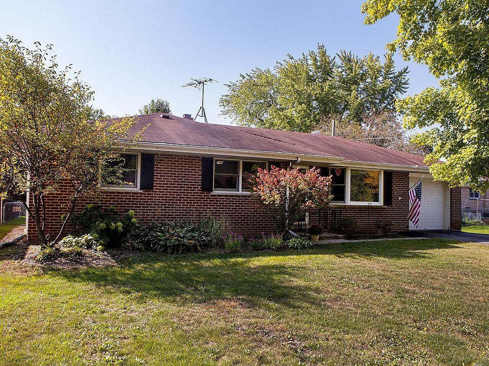 1st image of 362 Mitchell Dr