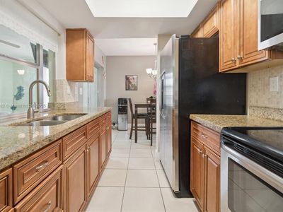 5707 NW 85th Ave, Tamarac, FL, 33321