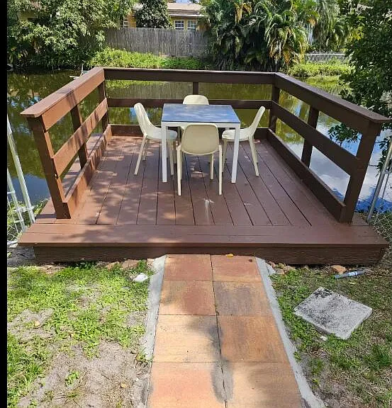 750 SW 55th Ave — Photo 14