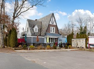 1271 N Sea Rd, Southampton, NY 11968