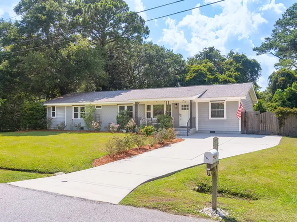 843 Darwin St, Charleston, SC 29412