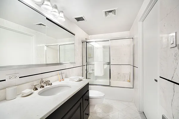 Sold by Compass | media 7