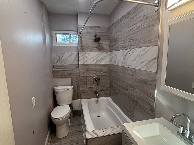 219-221 S Orchard St #5 — Photo 7