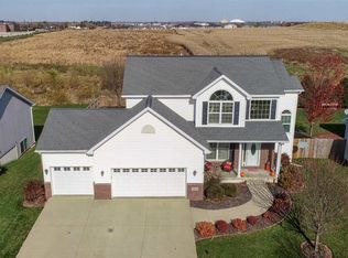 2405 Erik Rd, Cedar Falls, IA 50613