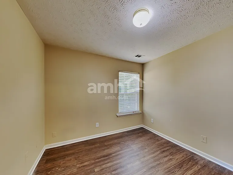 1225 Stephens Pond Vw — Photo 18