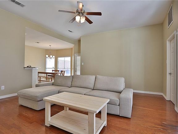 5th image of 1557 Fuqua Dr