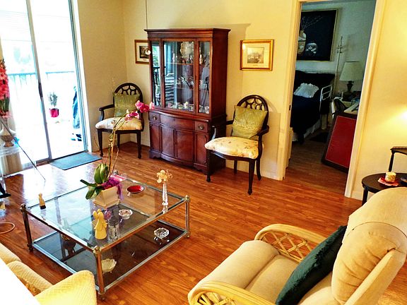 5th image of 720 E Ocean Ave APT 205