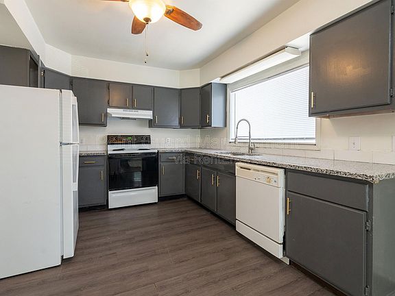 2nd image of 1700 N Harvard Ave #1