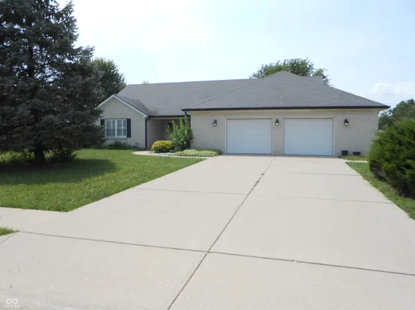 4140 S Danita Ct, New Palestine, IN 46163