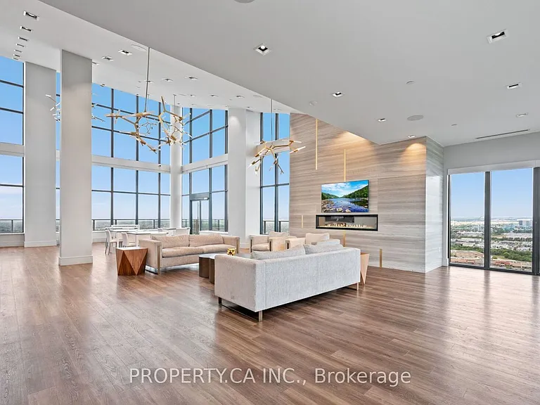9000 Jane St #2421 — Photo 37