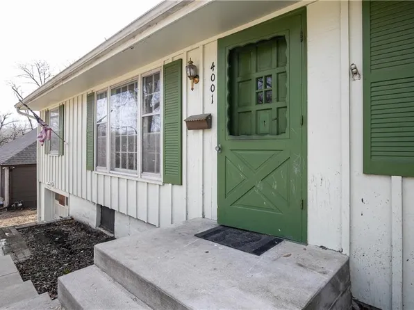 4001 NE 50th St, Kansas City, MO 64119