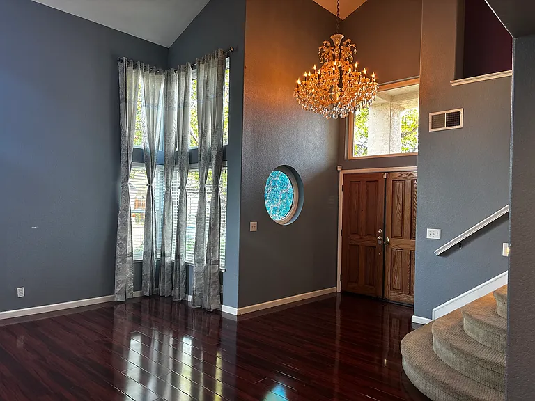 2901 Sorrento Way — Photo 7