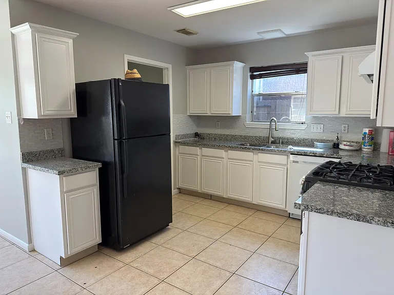 14431 Andrea Way Ln — Photo 10