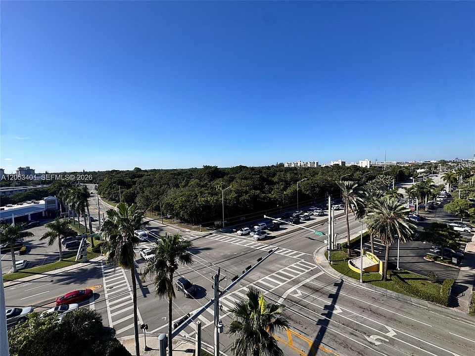 1st image of 13499 Biscayne Blvd APT 703