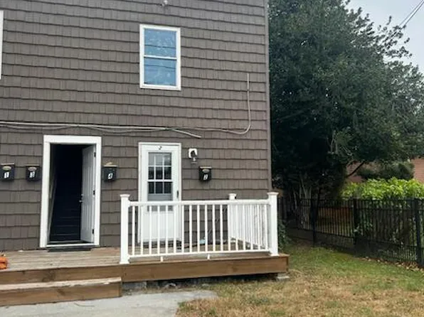 408 Hill St Front 3, Front Royal, VA 22630