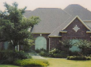 21720 E Yaupon Cir, Tomball, TX 77377