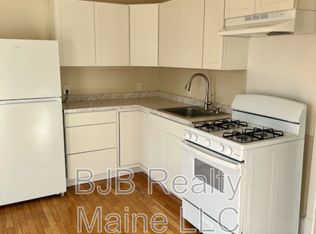 299 Ocean St APT 1, South Portland, ME 04106
