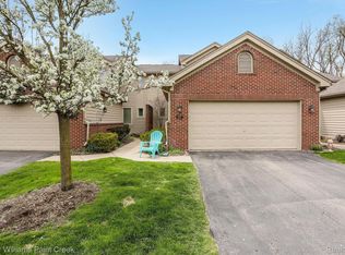 197 Kingsbrook Ave, Ann Arbor, MI 48103