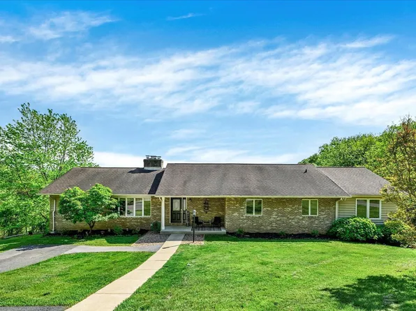 1911 Falls Rd, Parkton, MD 21120
