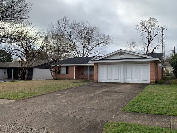 2nd image of 1227 Cloverdale Dr