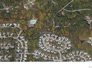 310 Fincastle Dr, Raleigh, NC 27607