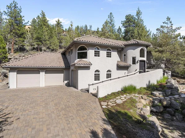 2279 NW Putnam Rd, Bend, OR 97703
