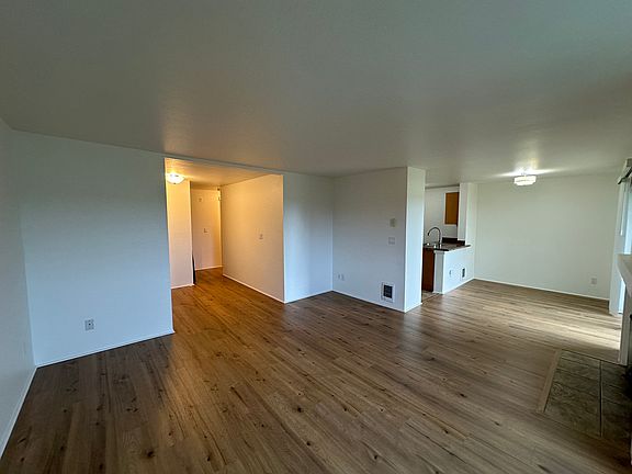 4th image of 3819 130th Ln SE APT E15