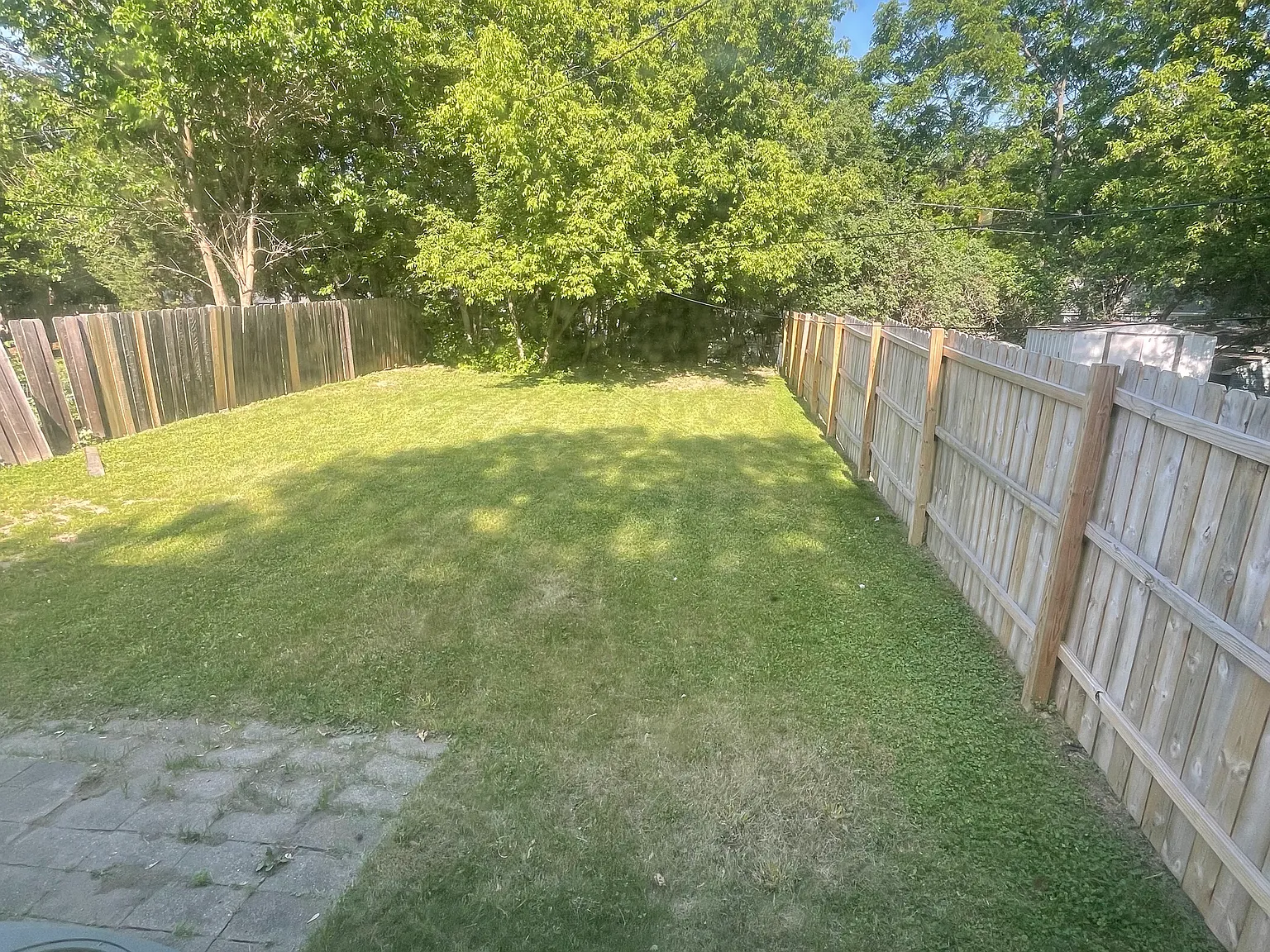 2 bed, 1400 sqft, $1,800 — Photo 2