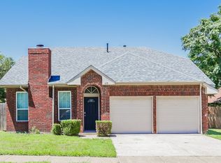 1119 Brewer Dr, Cedar Hill, TX 75104